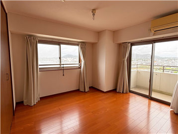 2面開口の洋室1