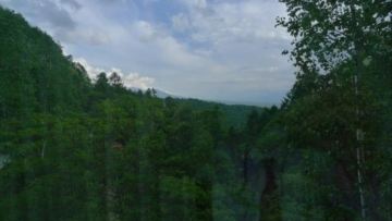 リビング窓から南側に見る八ヶ岳の稜線