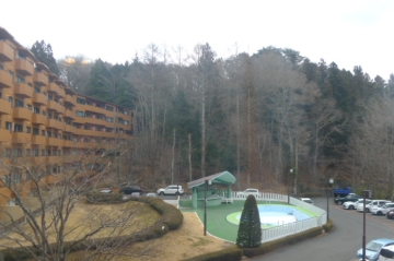 リビングダイニングから東方向を撮影