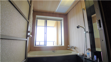 ビューバス仕様の浴室