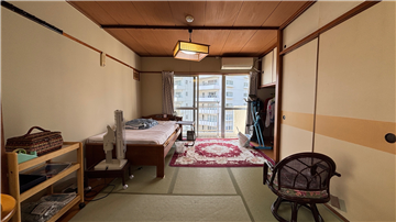 和室（ダイニングキッチンから撮影）