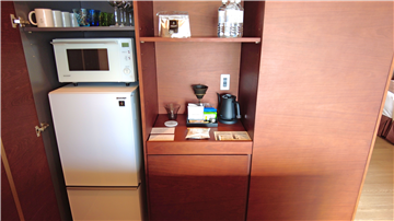 室内には長期滞在に便利な家電が設置済み