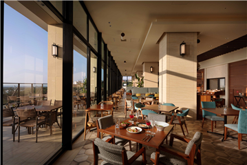 メインダイニング「Hillside-Grill-Restau