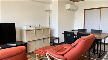 リビングから洋室方向