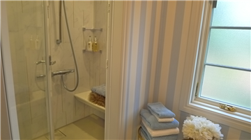 2階シャワールーム