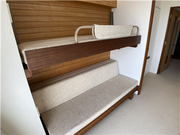 上段折タタミ式ベッド