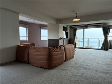 リビング・ダイニング(入口から撮影)