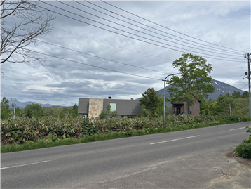 前面道路西側より南東方向を撮影