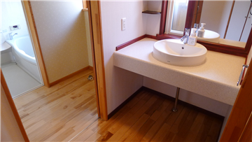 洗面室と脱衣室を撮影