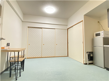 LDK（洋室方向を撮影）