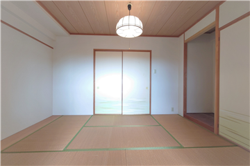 和室を洋室1側より撮影:リフォーム・補修等前