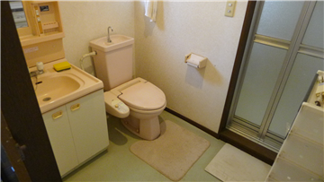 別棟：洗面・トイレ