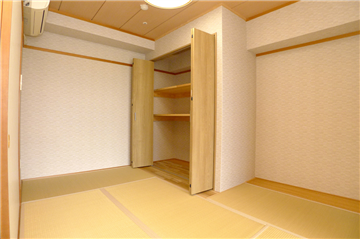 和室（約５．２畳）