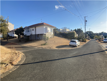 二面接道の角地です