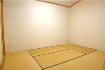 約5.8畳の和室