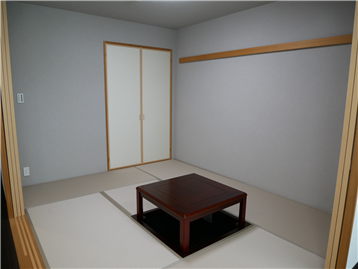 掘りごたつのある和室