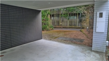 ピロティ(カーポート)