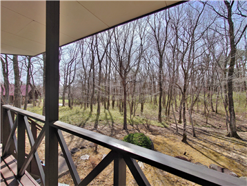 ウッドデッキより南東方向の眺望