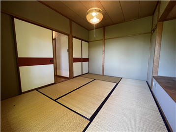 和室2（押入れ方向を撮影）