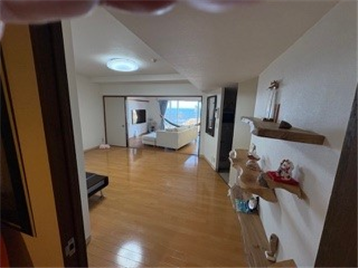 リビングダイニング（東方向より撮影）