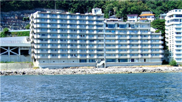 マンション外観／海上より撮影
