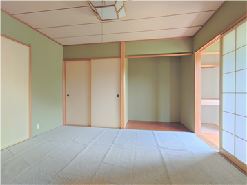 和室2を和室1側より撮影