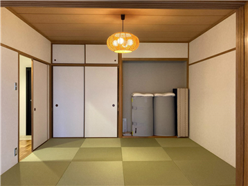 和室（約7.8畳）押入と天袋付きです