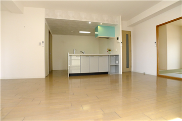 LDK／南側窓前より撮影 