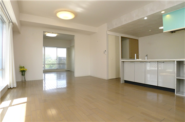 LDK／和室前より撮影