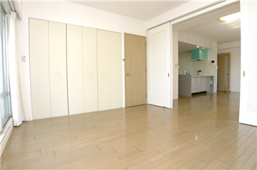 収納がある洋室（約７．６畳）