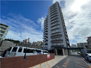 外観／西側から撮影