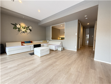 リビングダイニングキッチン（テラス側から撮影）