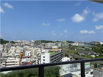 サービスバルコニーからの眺望／西方向を撮影