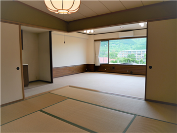 和室からキッチン、ＬＤ方向を撮影