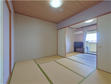 和室2の南角より和室1方向
