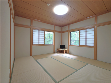 和室2を居室入口より撮影