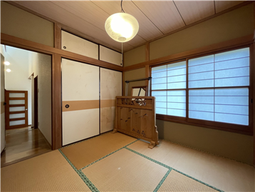約４．５畳の和室