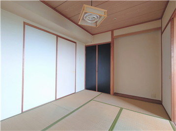 和室を東角より撮影