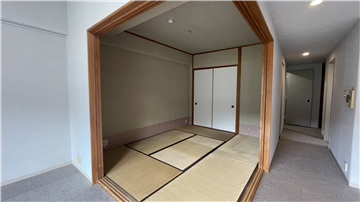 和室（南西方向を撮影）