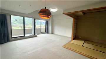 LDK（キッチン側より撮影）