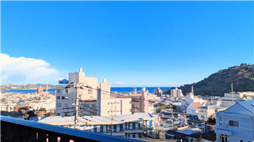 バルコニーからの眺望(南東方向を撮影)