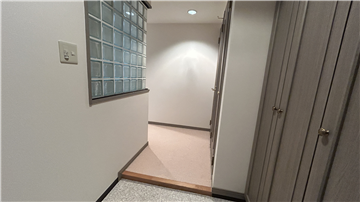 玄関と玄関収納