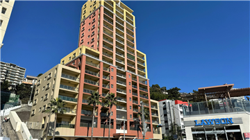 マンション外観／南側より撮影