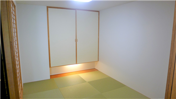 和室（入口より撮影）