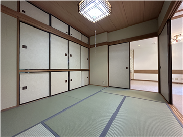 和室（東方向を撮影）※リフォーム・補修等前