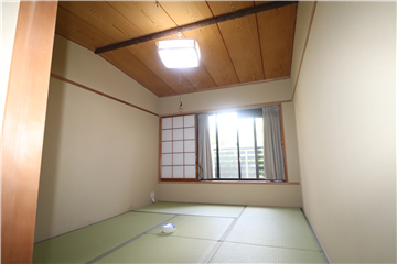 和室1（入口から撮影）