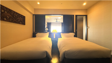 ベッドルーム（約７．２畳）