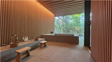 母屋下1階浴室／北西方向を撮影