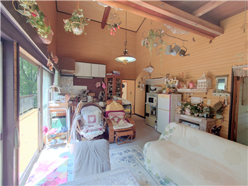 LDKの南角よりキッチン方向