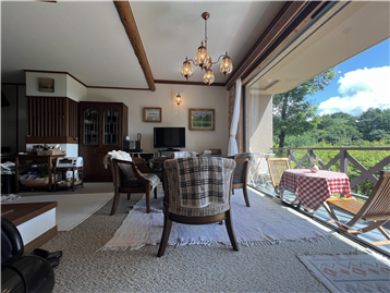 LDK / 洗面所側から撮影